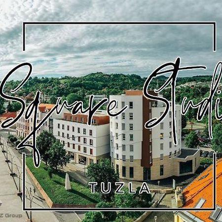 Square Studio Tuzla Bagian luar foto